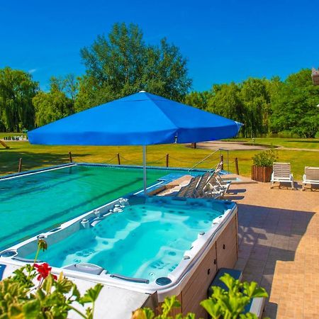 Zichy Park Hotel Bikács Εξωτερικό φωτογραφία