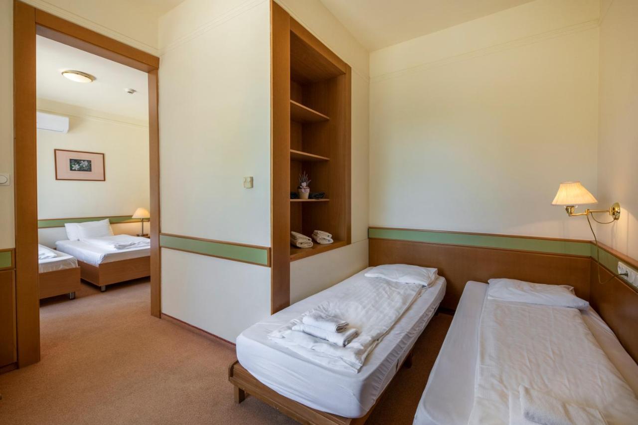 Zichy Park Hotel Bikács Εξωτερικό φωτογραφία