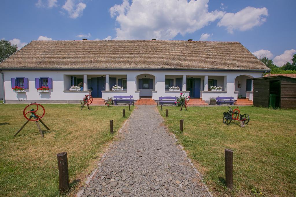 Zichy Park Hotel Bikács Εξωτερικό φωτογραφία